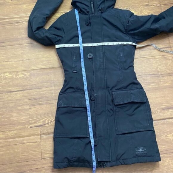 Aritzia TNA The Bancroft Black Down Filled‎ Slim Fit Parka Women's Size XS - Picture 6 of 16
